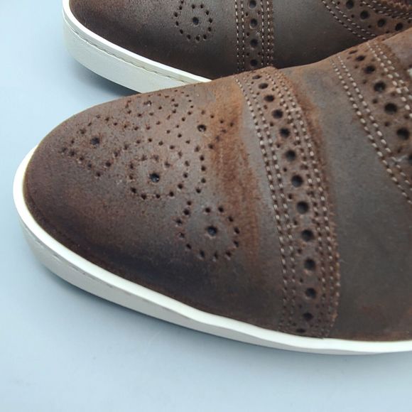 Allen Edmonds \